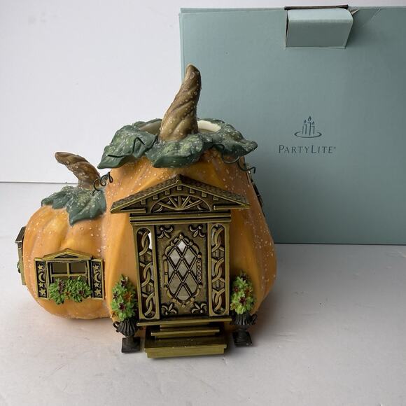 PartyLite PUMPKIN COTTAGE Tealight Candleholder Veggie Village Halloween Used - Picture 1 of 11